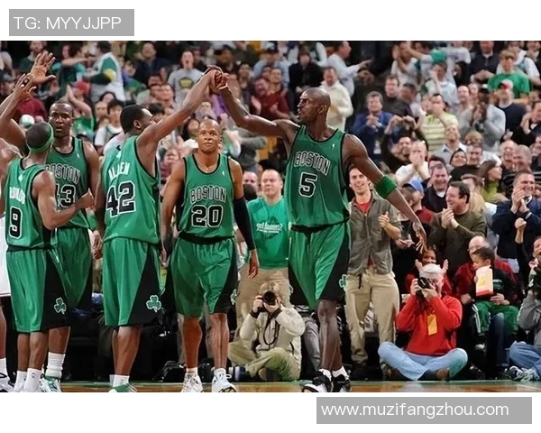 猛龙与凯尔特人激战正酣大分对决引发球迷热议