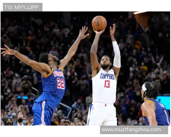 维金斯与保罗乔治的对决谁能在NBA赛场上笑到最后